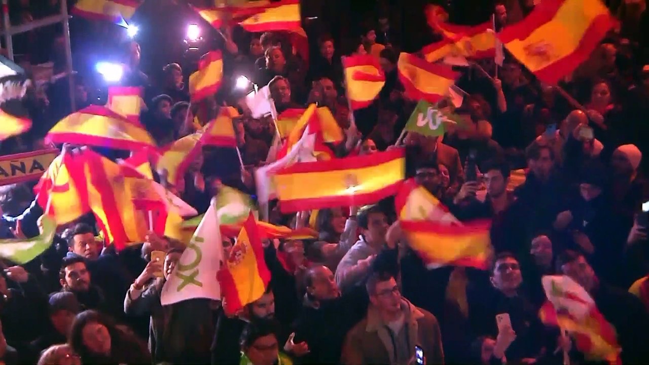 Sánchez gana, Vox duplica escaños, el PP crece y Cs se desploma