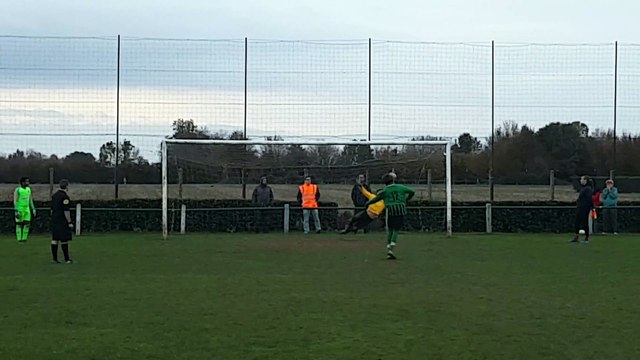 Pénalty Victorieux de Mané contre Moliens en coupe de l'Oise le 9 novembre 2019