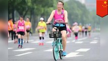 【スポーツの秋】マラソン大会に出場した女性ランナー 自転車使い永久追放処分に - トモニュース