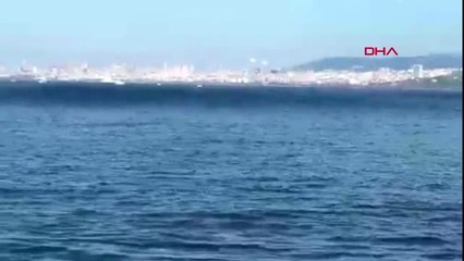 Büyükada'da dalga paniği kamerada