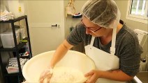 A Senoncourt, le GAEC Thomas fabrique ses yaourts et fromages de lait de brebis