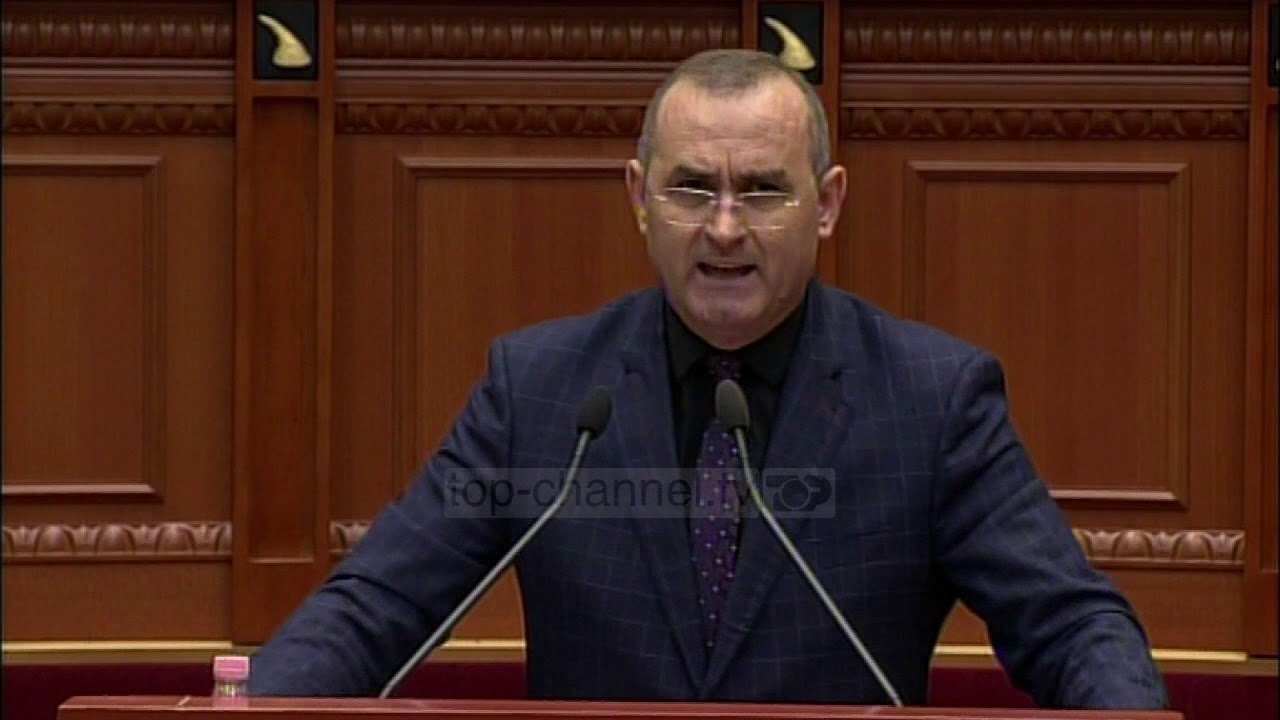 Vakancat/ Manja: Arsyetimi i presidentit dashakeq
