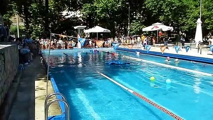 Πολύ κοντά στο κλειστό κολυμβητήριο η Λιβαδειά