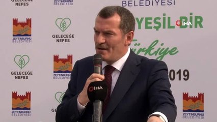 Zeytinburnu'nda 'Geleceğe Nefes' için ağaç dikildi
