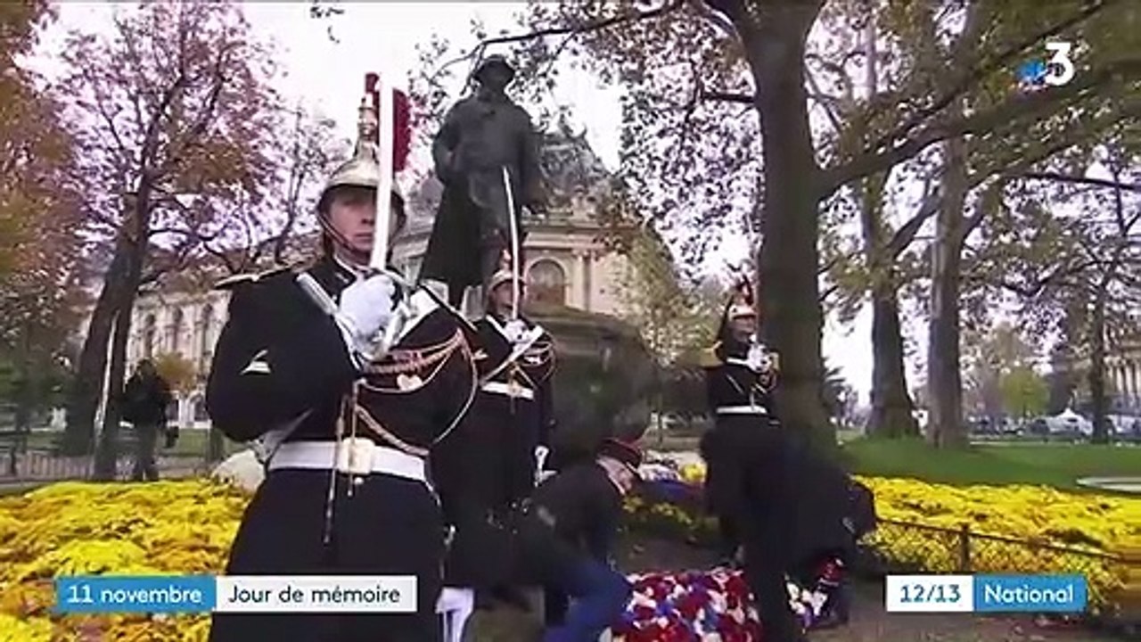 11-Novembre : Emmanuel Macron rend hommage aux soldats tombés pendant la Grande Guerre