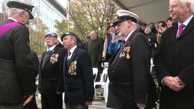 Le roi Philippe commémore l'Armistice à la Colonne du Congrès à Bruxelles