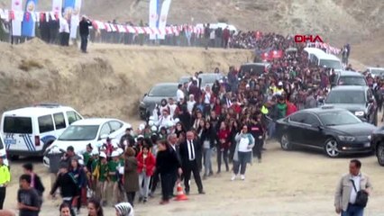 Denizli'de 200 bin fidan toprakla buluşturuldu