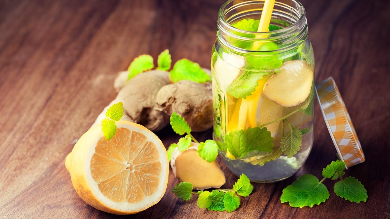 Detox-Wunder mit Abnehmgarantie: Ingwerwasser