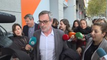 Villegas sale de la sede de Cs sin hacer declaraciones a la prensa