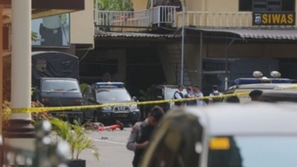 Muere un supuesto terrorista en una explosión en una comisaría de Indonesia