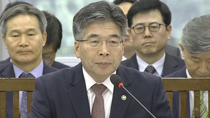 민갑룡 "전두환 골프 라운드에 경찰 경호인력 4명" / YTN