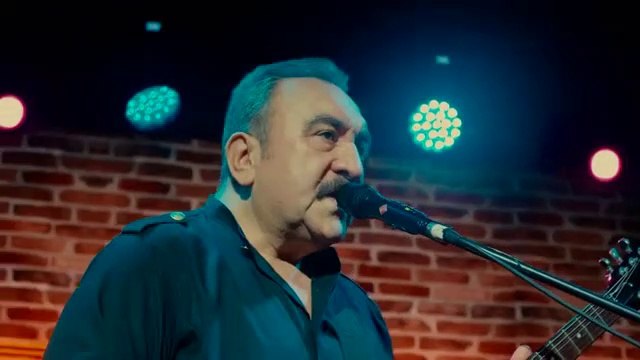 Ümit Besen - Gidiyorum Buralardan