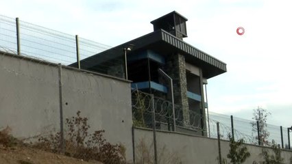 O villada yıkım başladı