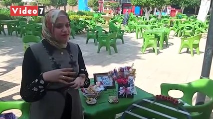 "التجارة شطارة".. قصة فتاة تصنع تحف "هاند ميد" بمنزله