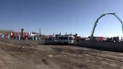 Ağrı'da yapılacak fizik tedavi hastanesinin temeli atıldı