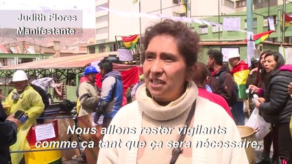 Bolivie: des manifestants maintiennent des barricades à La Paz