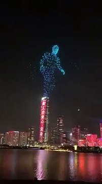 Ces drones offrent un superbe spectacle donnant l’impression d’être dans Blade Runner et Ghost In The Shell