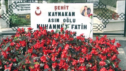 Şehit Kaymakam Safitürk, mezarı başında anıldı - SAKARYA