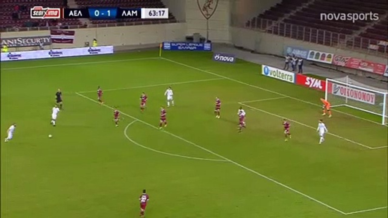 Πανηγυρισμός αλά Ζιντάν από τον Μάντζιο στο γκόλ του Σκόνδρα...