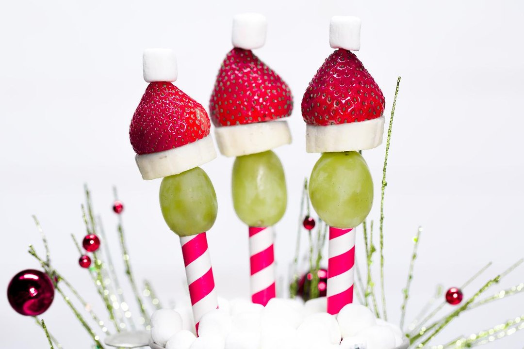 Grinch Fruit Kabobs