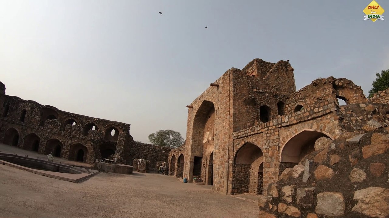 "PURANA QILA" Oldest Fort in Delhi, India |  Delhi Tourism 4K