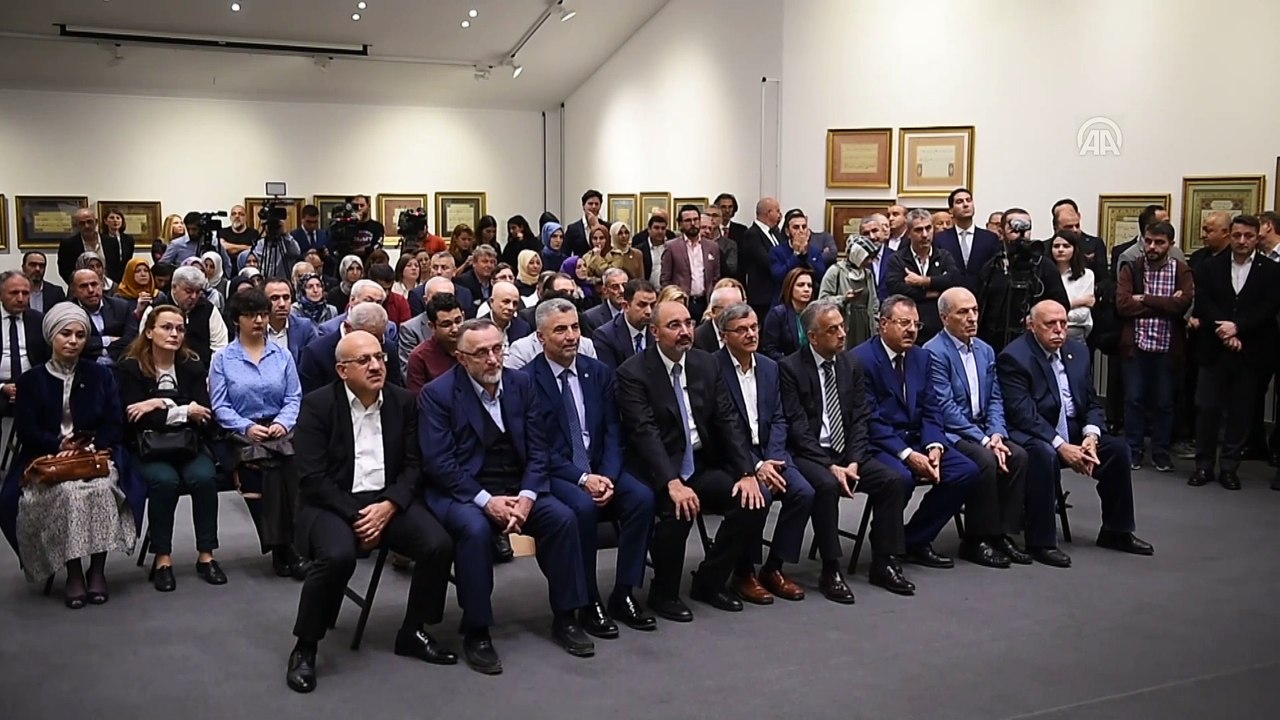 'Kırk Hadis' sergisi sanatseverlerle buluştu - İSTANBUL