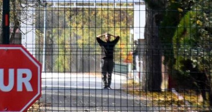 Son dakika: Cumhurbaşkanı Erdoğan, Edirne'de tampon bölgede kalan DEAŞ'lı teröristle ilgili konuştu: Bizi ilgilendirmez