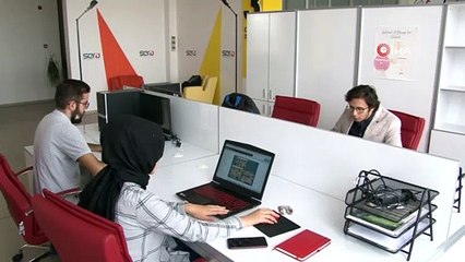 Genç mühendislerin tasarladığı sanal gerçeklik gözlüğü eğlendirerek öğretiyor