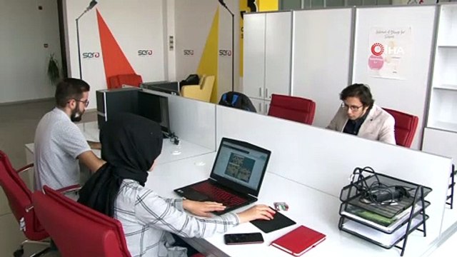 Genç mühendislerin tasarladığı sanal gerçeklik gözlüğü eğlendirerek öğretiyor