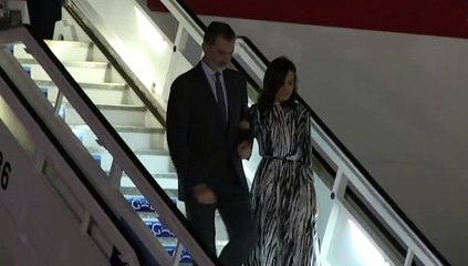 Spanish king and queen land in Cuba