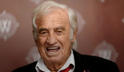 Jean-Paul Belmondo décoré de la Légion d'honneur