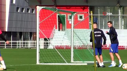 Engin Fırat: "Fransa'ya karşı son dakikaya kadar savaşmalıyız"