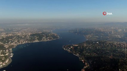 Sis altındaki İstanbul havadan görüntülendi