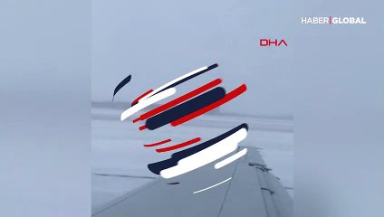 Uçağın pistten çıkma anları yolcuların cep telefonu kamerasında