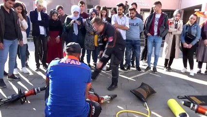 Depreminin 20. yılında hayatını kaybedenler anıldı