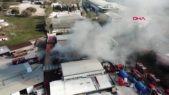 Tuzla'da fabrika yangini drone aktüel görüntüsü