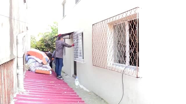 Meslek liselilerden ihtiyaç sahiplerine tamirat-tadilat yardımı