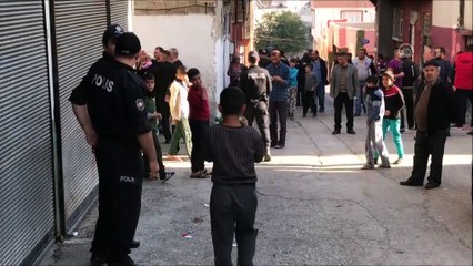 Silahlı kavga sırasında yoldan geçen kişi vuruldu - GAZİANTEP