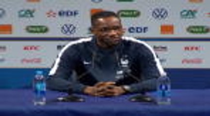 Bleus - Mandanda sur sa cure à Merano : ''Ça me donne raison''