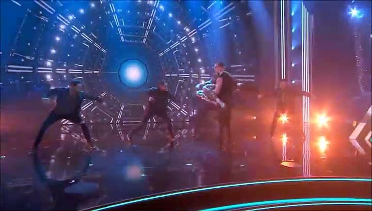 James Van Der Beek & Emma Slater - Jazz