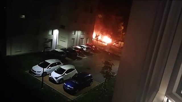 Encore des voitures brûlées aux Grésilles à Dijon