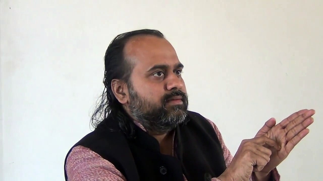 Acharya Prashant, with students: How we live by instruction manuals