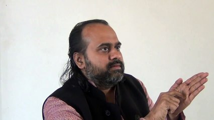 Acharya Prashant, with students: How we live by instruction manuals