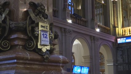 El Ibex 35 cae un 0,87 % tras el preacuerdo de gobierno entre el Psoe y Unidas Podemos