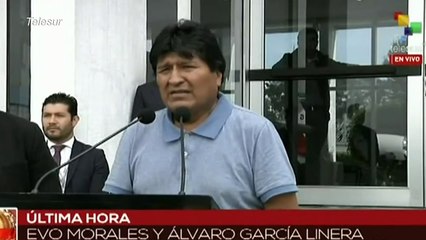 "Sigue la lucha", dice Evo Morales al llegar a México