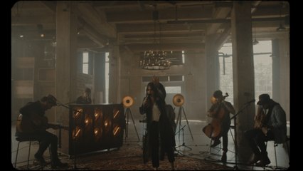 We The Kingdom - Dancing On The Waves