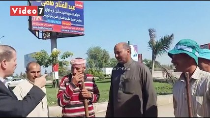 رئيس مدينة كفر الشيخ لعمال النظافة: مستعد أبوس إيد كل واحد فيكم