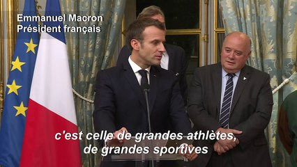 Victoire de la France en Fed Cup: Macron salue de "grandes dames"