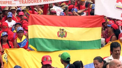 Maduro llama a militares de Bolivia restituir a Morales ante riesgo de “guerra civil”