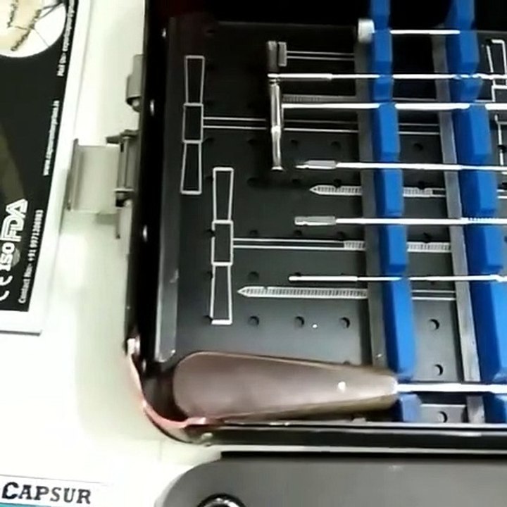 small-fragment-instruments-set